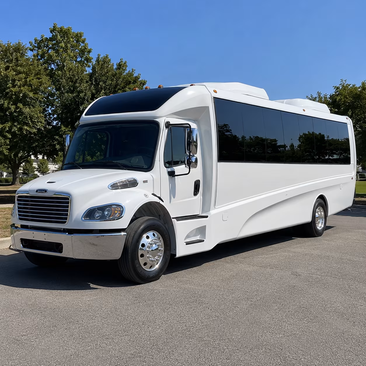 bakersfield 25 passenger minibus