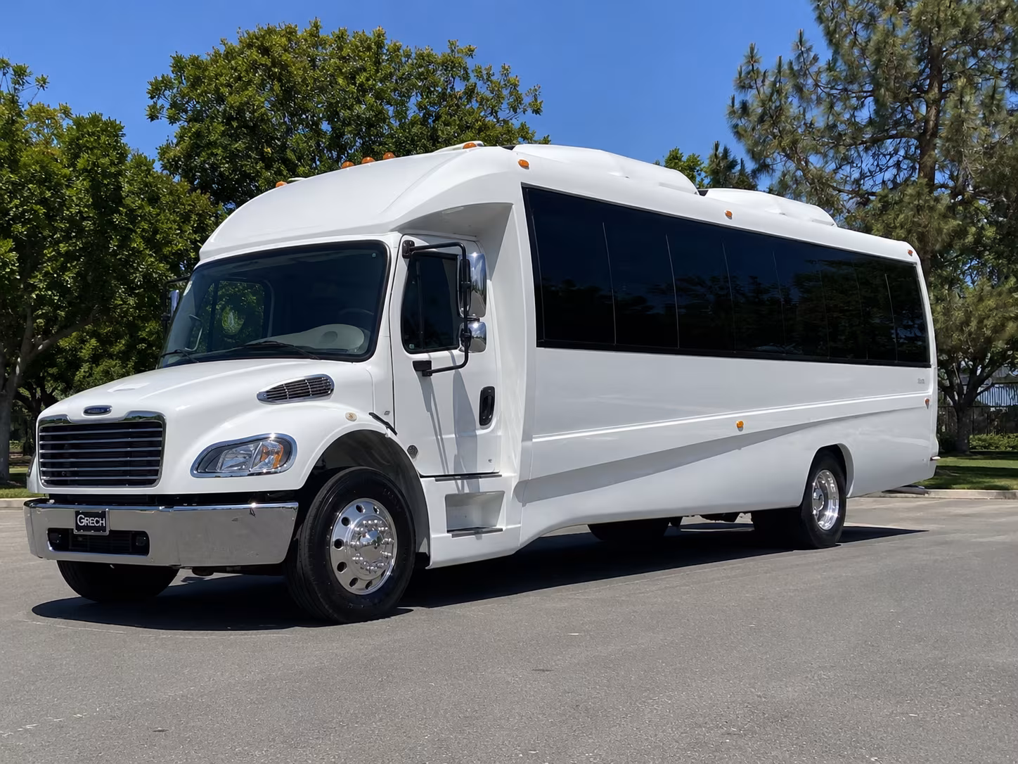 bakersfield concert venues party bus rental