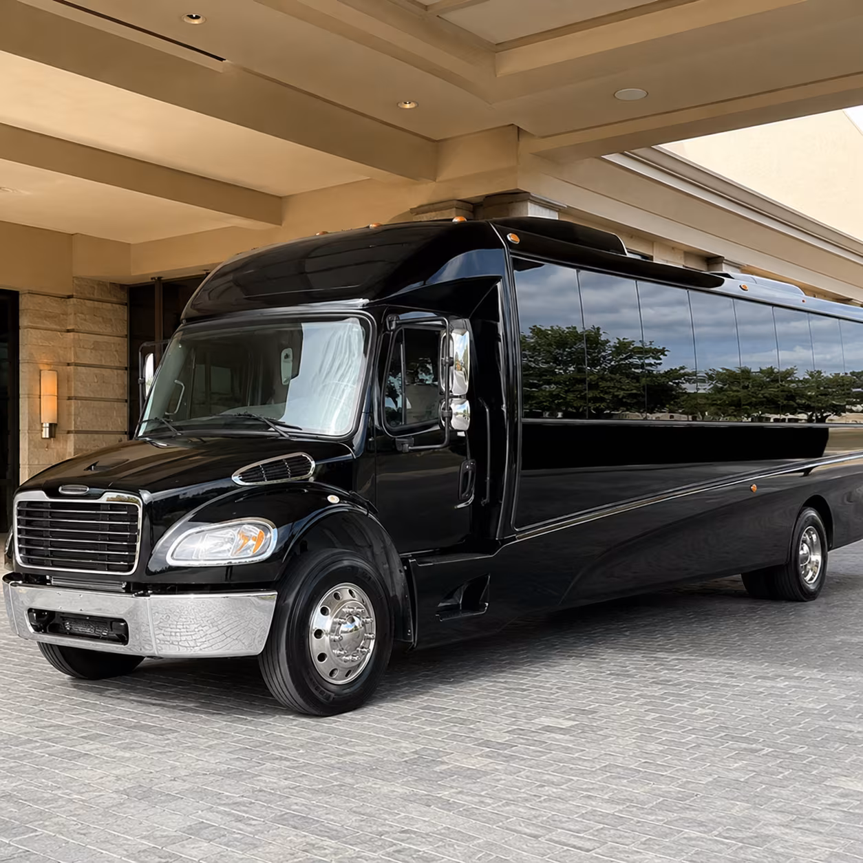 bus rentals for bands and performers traveling through the san joaquin valley