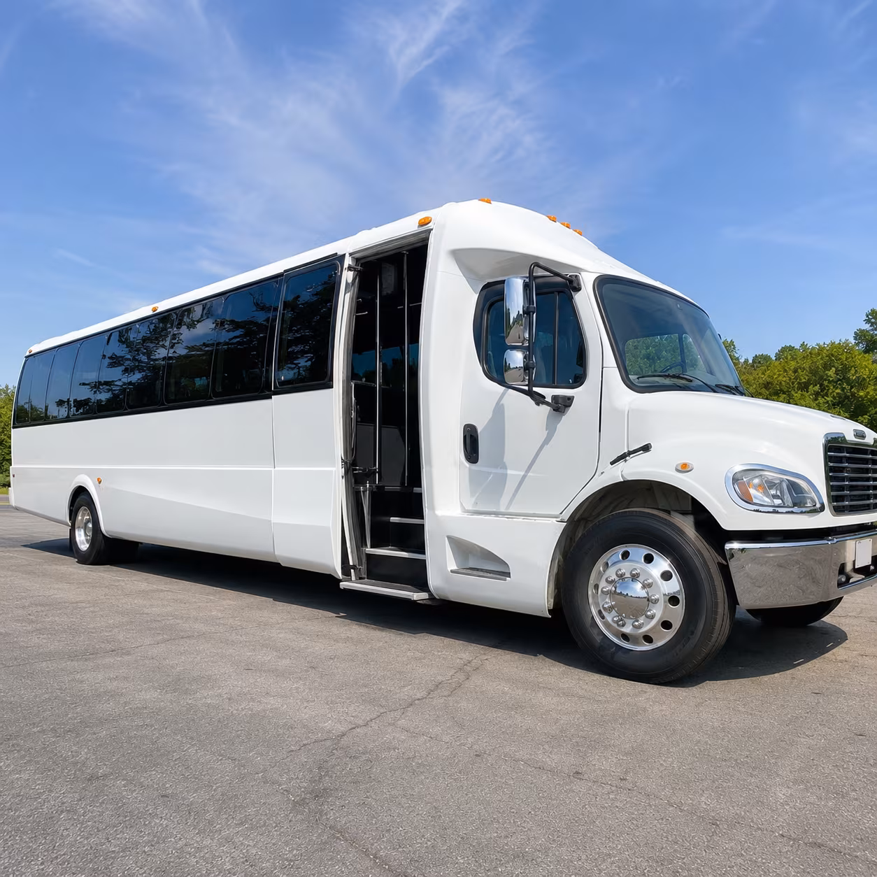 field trip buses for bakersfield schools visiting fresno