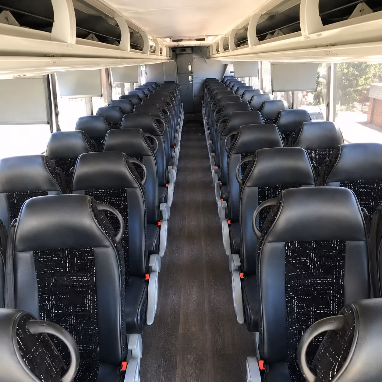 los angeles charter bus rentals and long distance trips from bakersfield