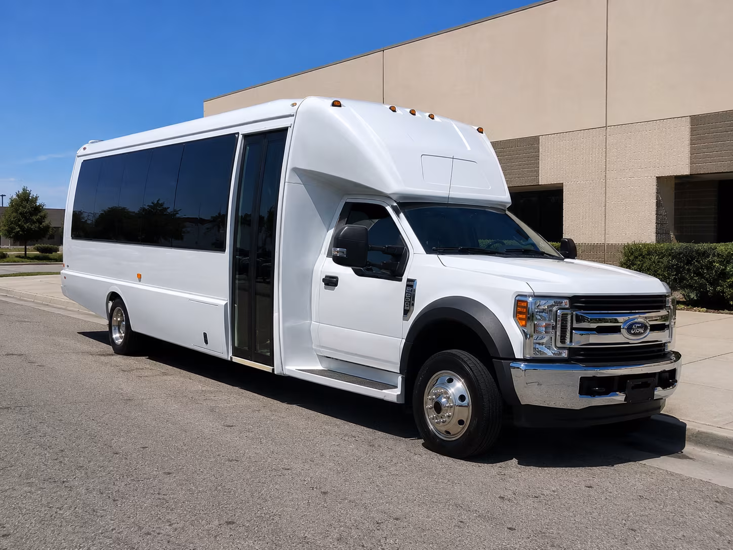 minibuses and charter buses for bakersfield prom groups of every size