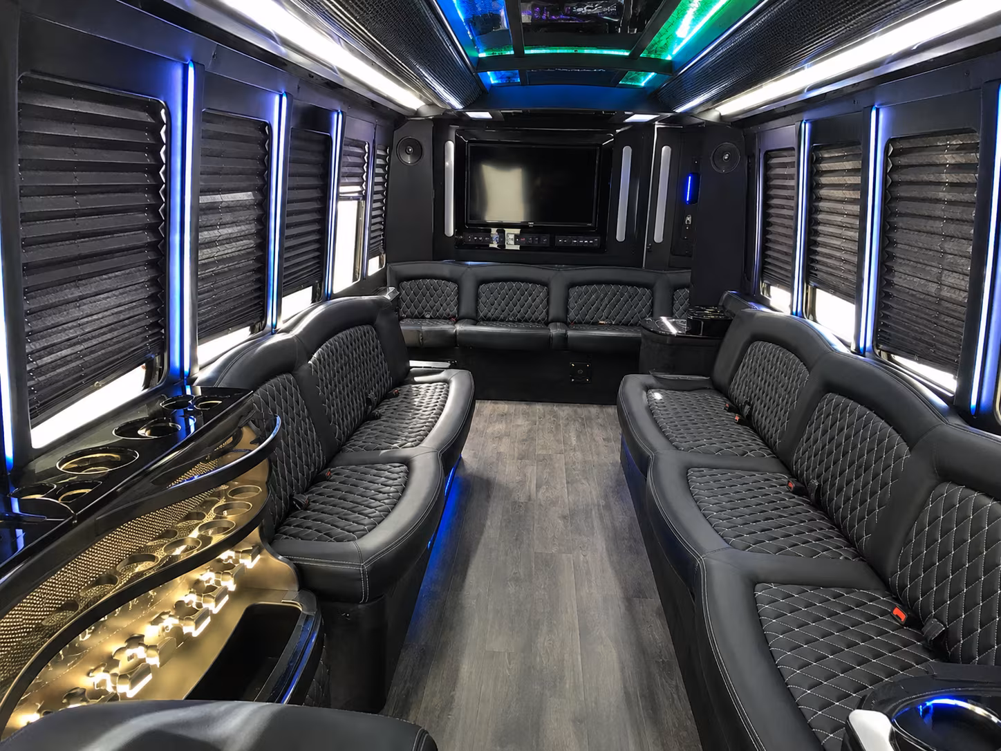 party buses and charter buses to bakersfield condors games at mechanics bank arena
