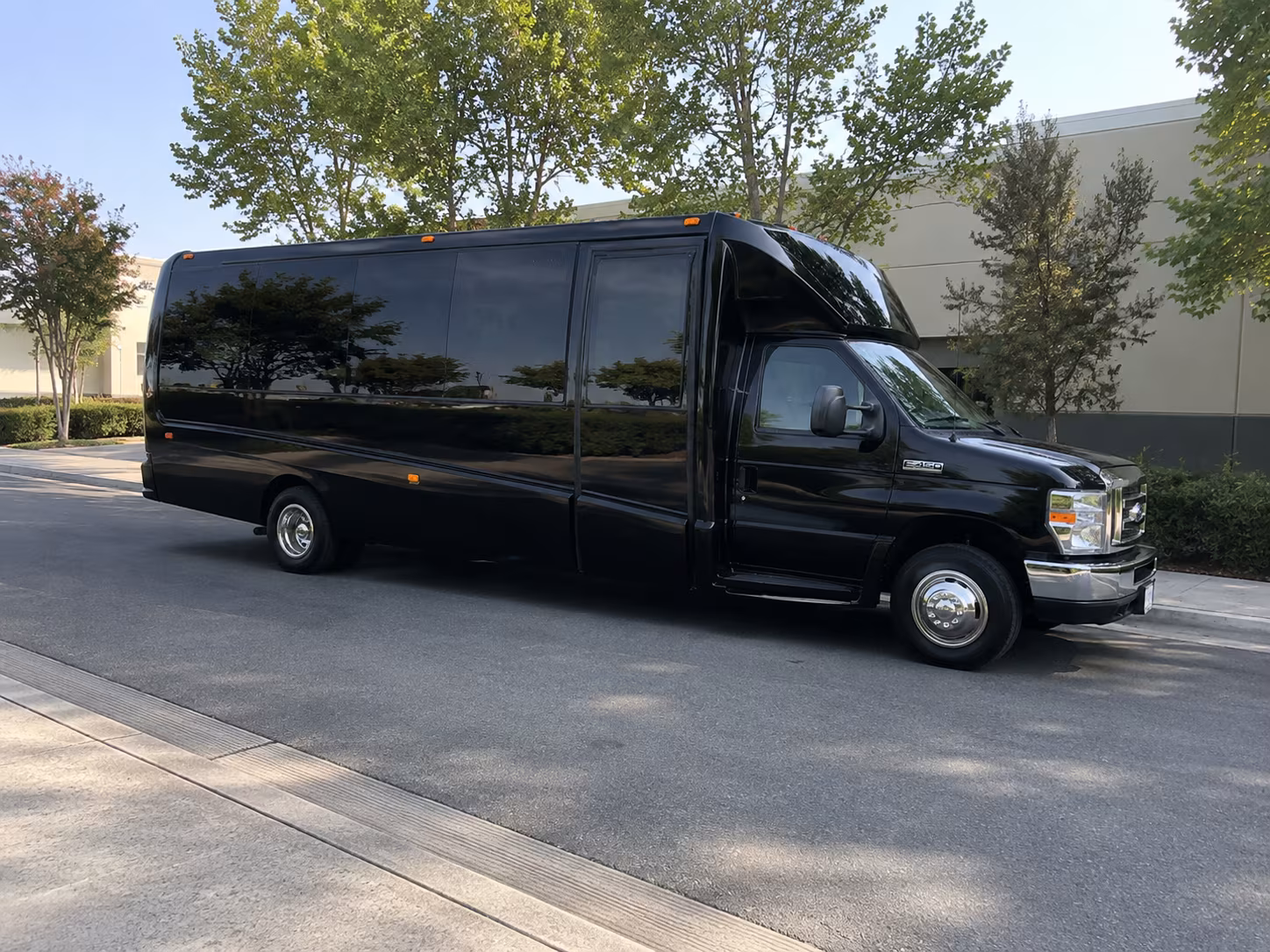 quincea n era sweet 16 party bus rental
