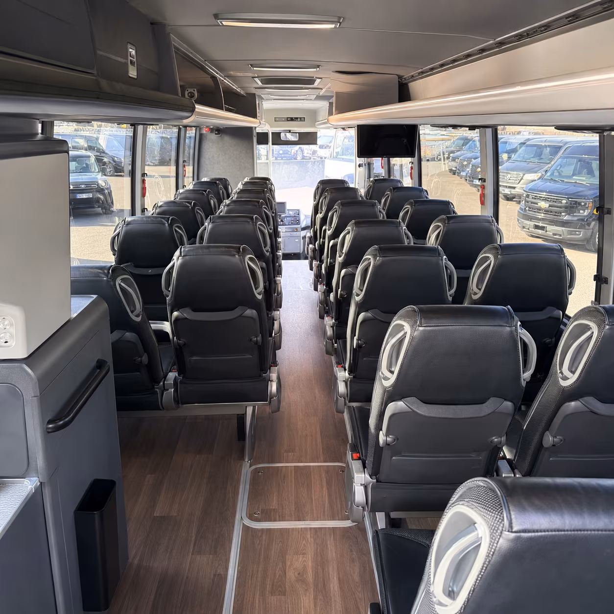 weekly worship shuttle buses for bakersfield congregations
